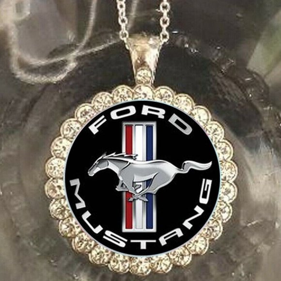 Ford Mustang 925 silver necklace rhinestones medallion - Picture 1 of 1